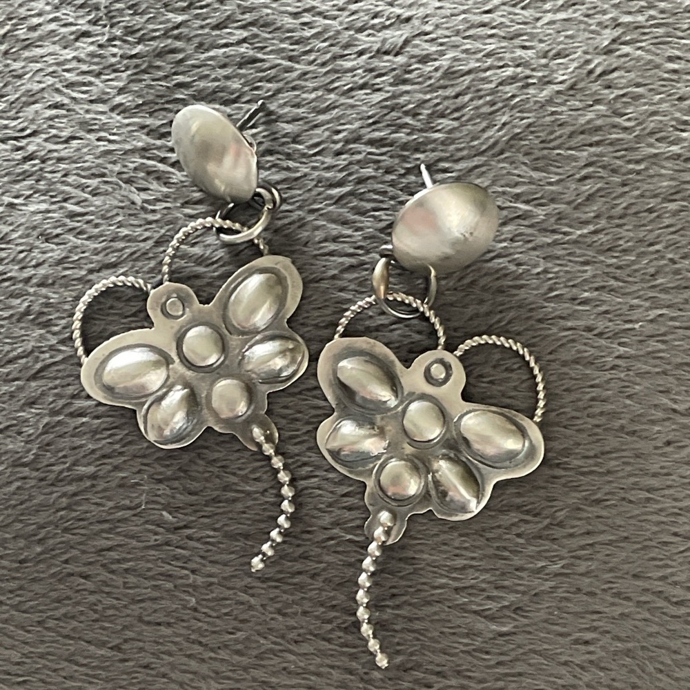 Native America Navajo Sterling Silver Butterfly Earring's -Gabriella Yazzie 🦋💞
